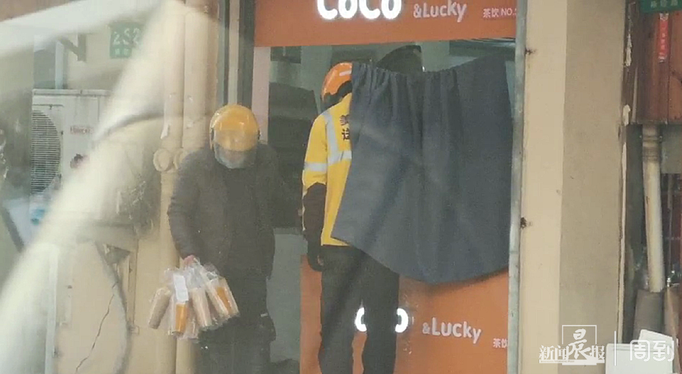 “山寨奶茶”的商业奇迹：是线上逆袭，还是“