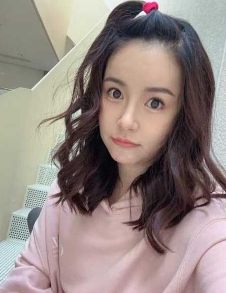 张子萱晒美照，喊话陈赫：就永远这样爱下去吧，却被吐槽脸又变了