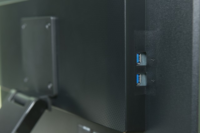 优派TD2760显示器评测：让操作变得触手可及