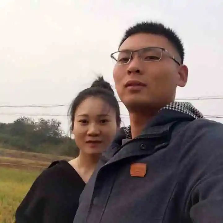 小伙突然上门报12年前一宿一饭之恩，浙江老人为何闭门不见？