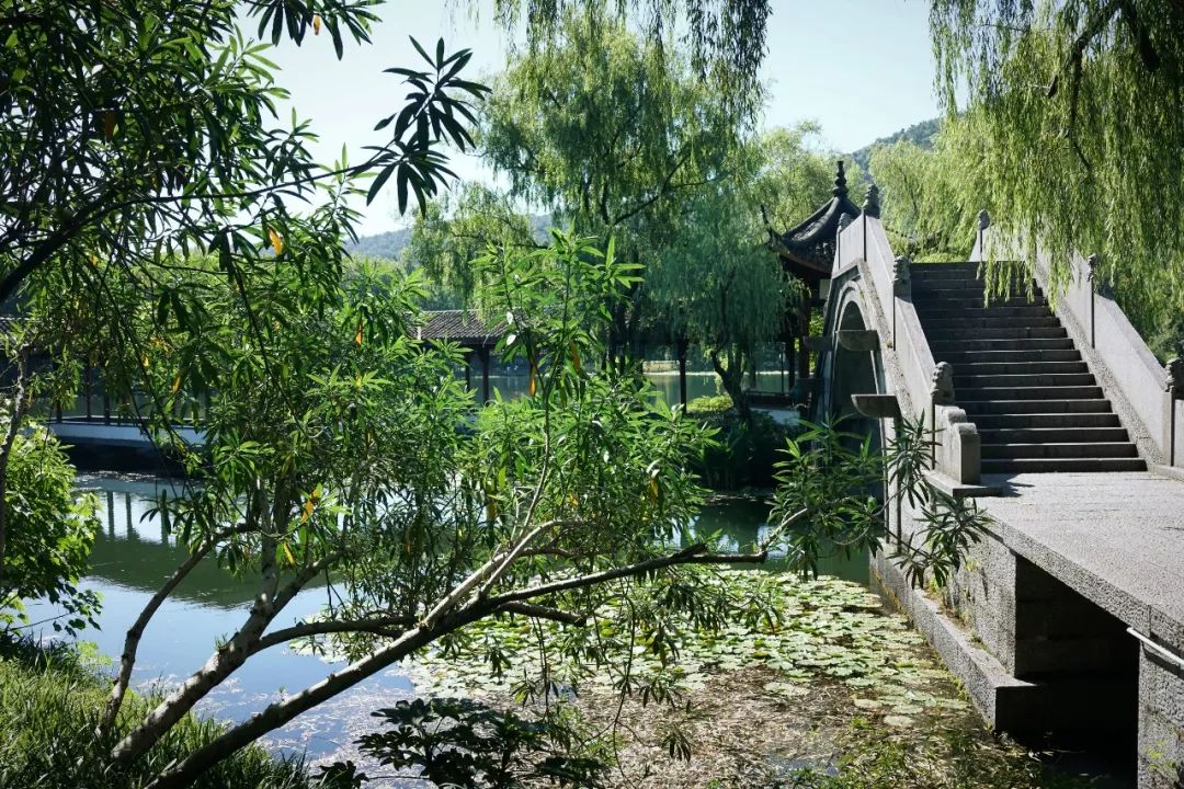杭州最貴的四家度假酒店，我都替你們睡過了