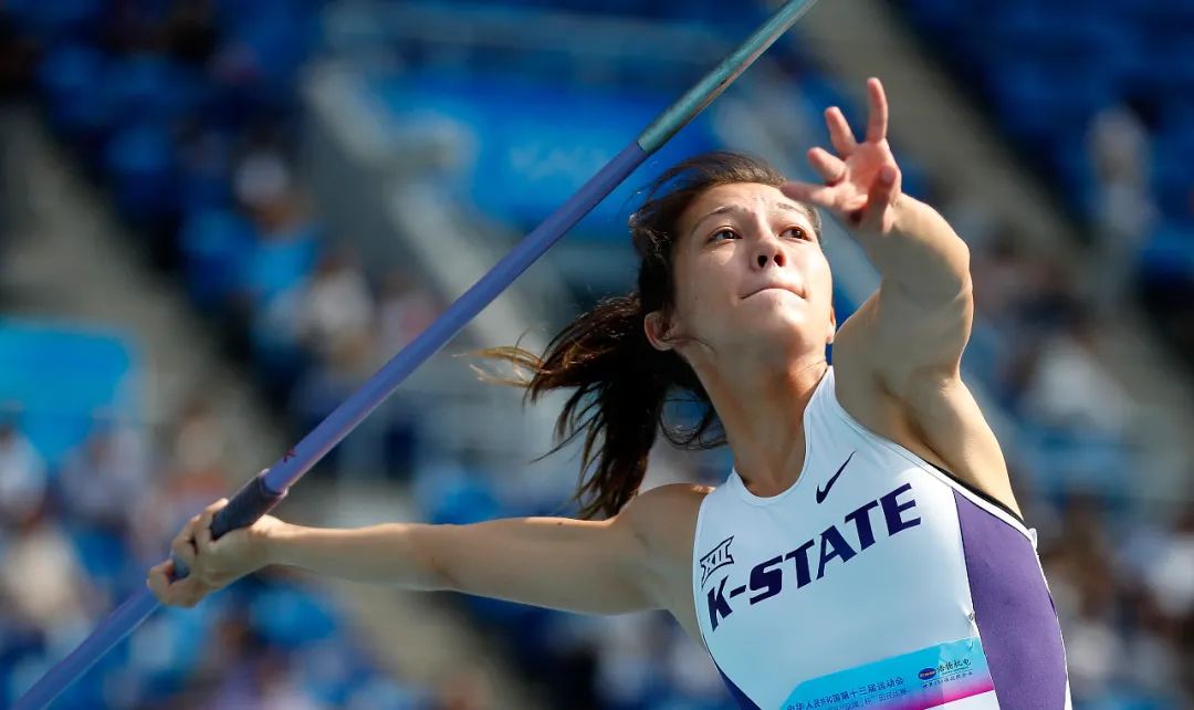 Why does new fighting spirit of sport foreign citizen of Chinese origin choose China? 