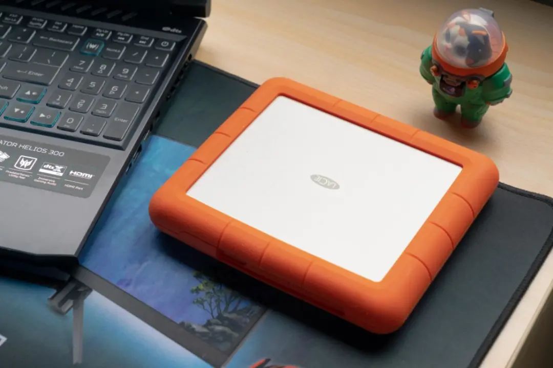 重视安全与速度，LaCie Rugged RAID Shuttle 8TB移动硬盘实测