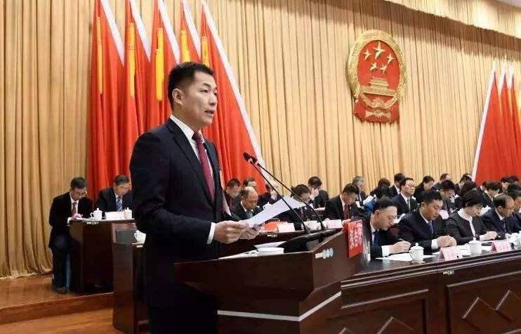 “85后”县委书记再添一人 全国已有6位，均有清华学历