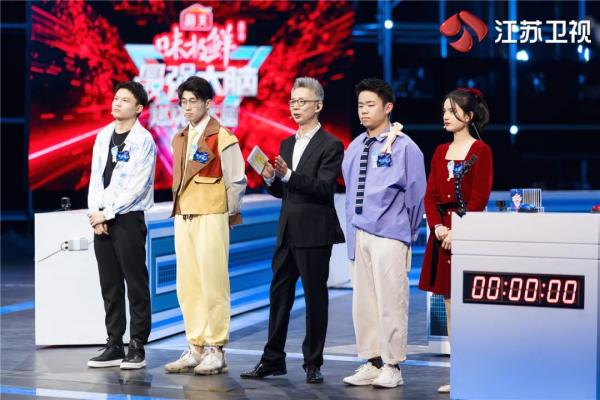 King boast celebrates Li Danhe " the most powerful head " daily, as if two pupil bicker