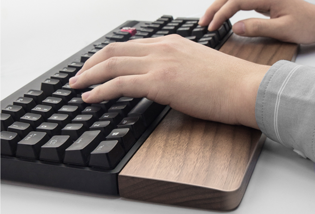 打工人得对自己好一点，添置这几款电脑周边配件，就能让舒适感大幅提升