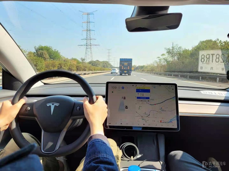 马斯克无视中国消费者声讨，却对一纸通知认怂了