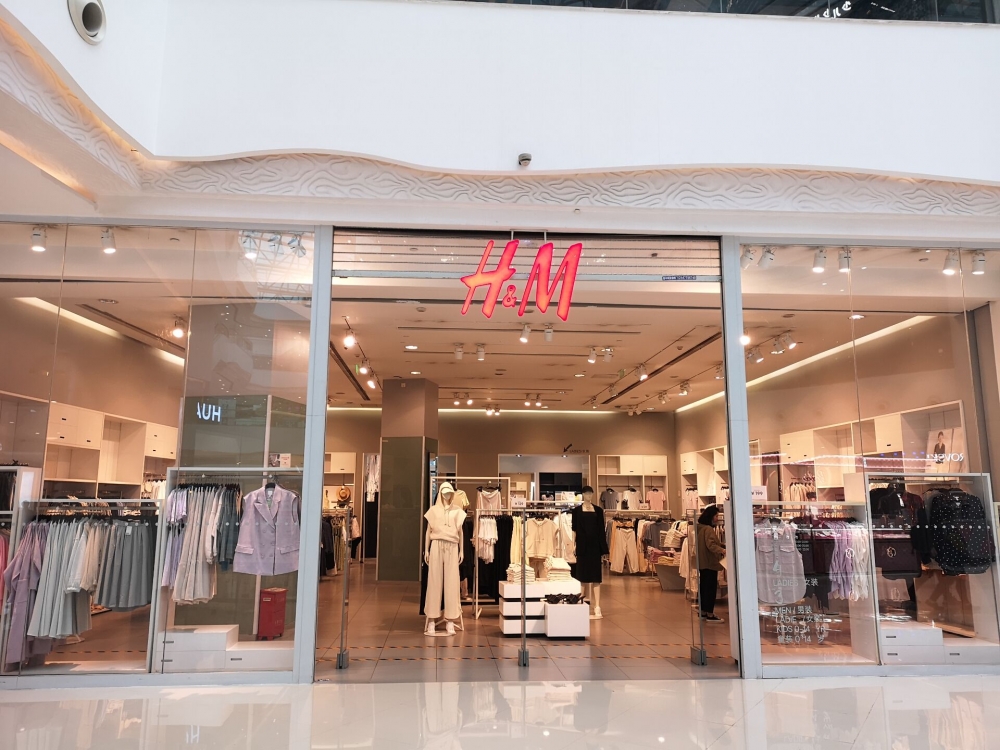 H&M、耐克、阿迪达斯等品牌陷风波，今后还能在中国市场好好卖货吗？