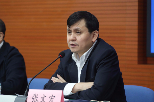 Zhang Wenhong: New coronal virus already was " permanent virus " vaccine becomes world reopen only channel