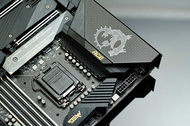 微星MEG Z590 ACE战神主板：i9性能强大的后盾