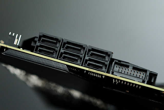微星MEG Z590 ACE战神主板：i9性能强大的后盾