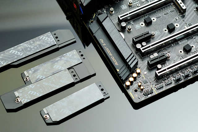 微星MEG Z590 ACE战神主板：i9性能强大的后盾