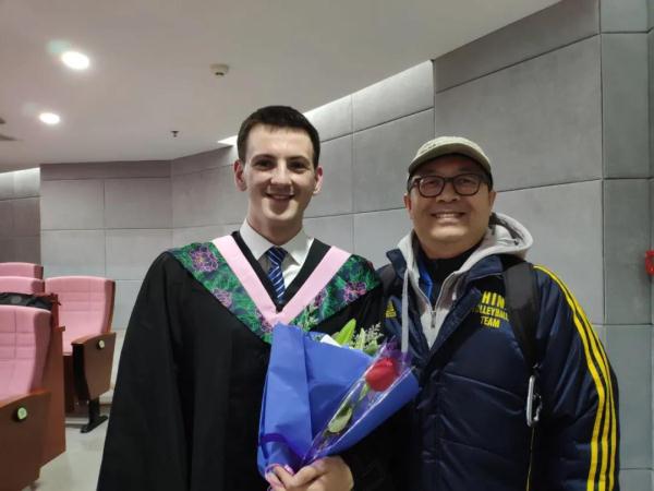 Zhang Wenhong of special interview of news weekly Piao: Vaccine is not vaccinal and successful, cannot open thoroughly