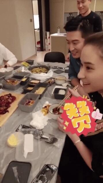 Brave of He Chaolian antrum and good friend dine together the grain that scatter a dog, 