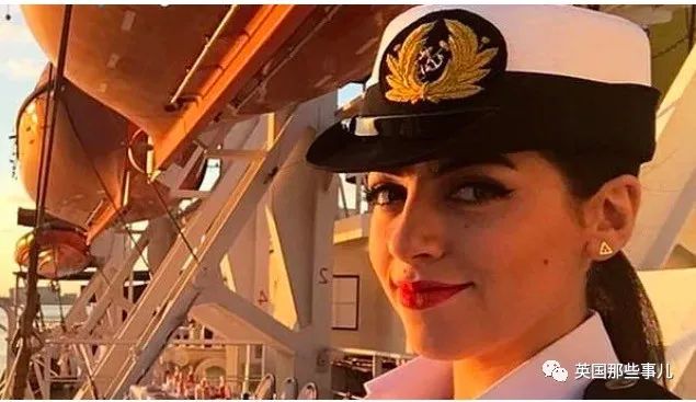 巨轮搁浅苏伊士运河，这位女船长根本不在现场