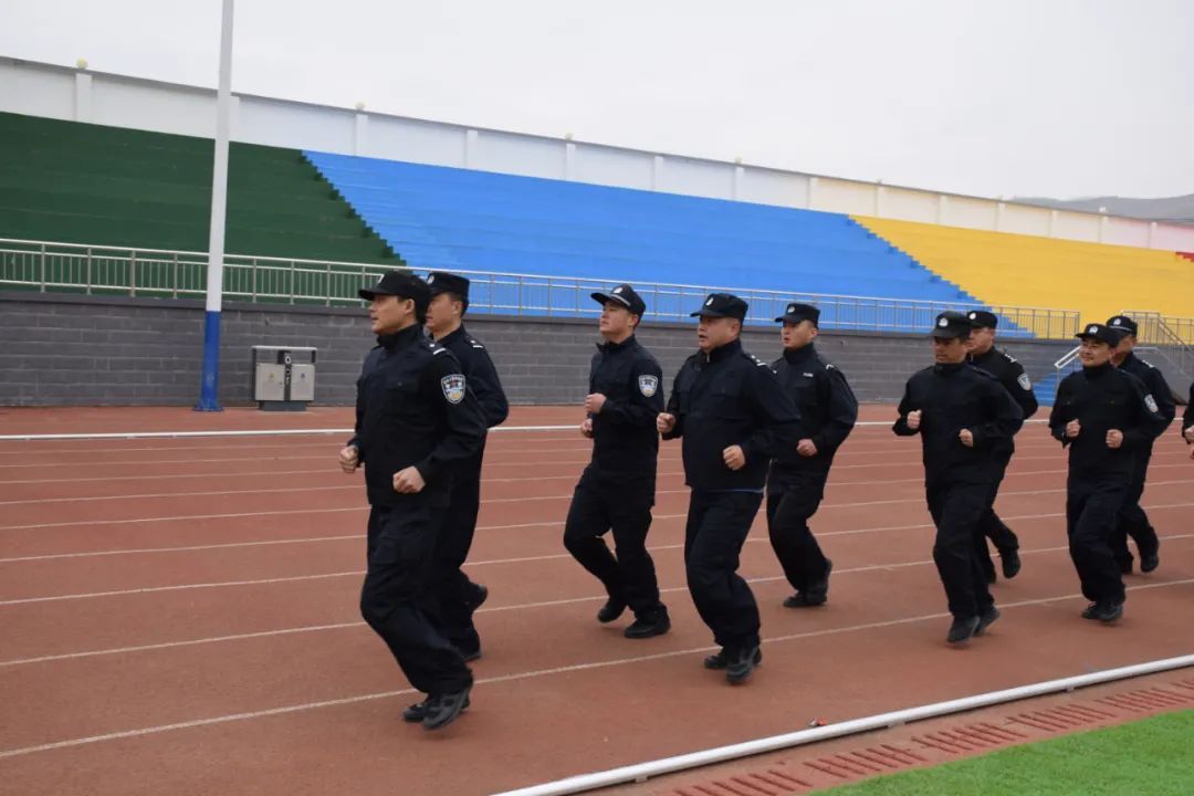 州局送教考核组对广河县公安局开展第一季度全警实战大练兵送教考核