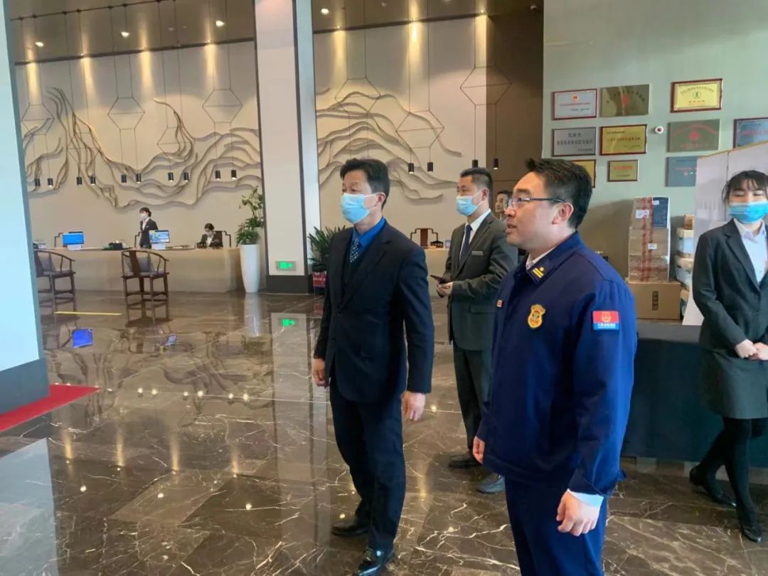 铿锵玫瑰绽放，消防前置备勤
