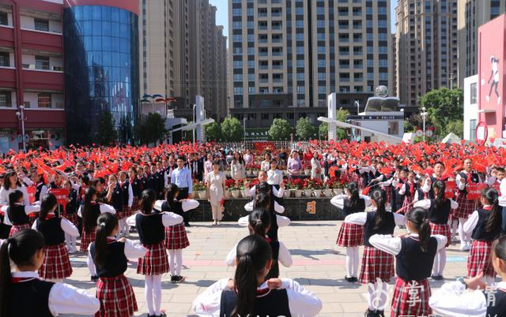 曲靖市沾益区望海小学怎么样?第八届读书节(图1)