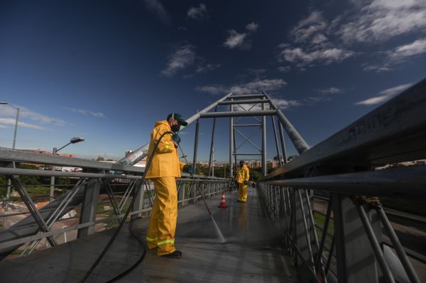 ��ý�����޼�����������ӡ�Ⱦ���