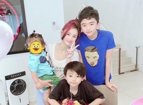 张柏芝自曝目前被优秀男性追，离婚后幸福没变少，追求者越来越多