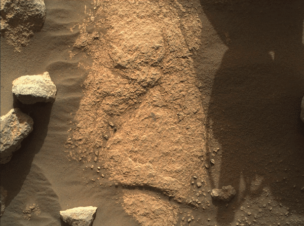 NASA“毅力号”开始在火星湖床上寻找生命存在的迹象