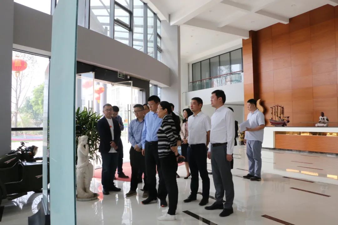 上海交通大学教授张荻一行到济南新材料产业园区交流合作