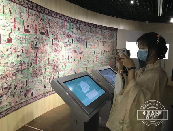 长春中医药大学举办首届中医药文化节暨校园开放日活动