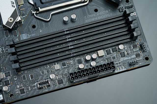 能带i9的MATX小板：微星B560M迫击炮WIFI