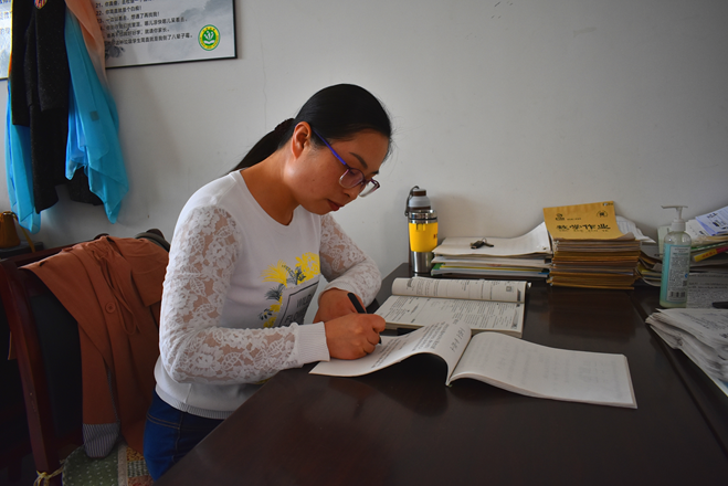 河間市新華小學(xué)怎么樣?采得百花成蜜后(圖10)