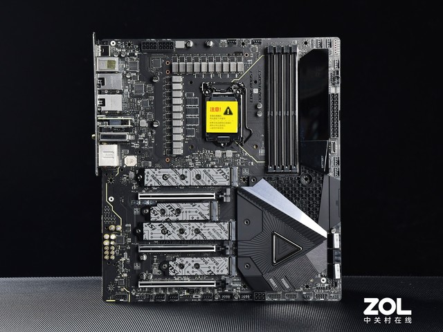 价值七千元旗舰主板 微星MEG Z590 GODLIKE评测