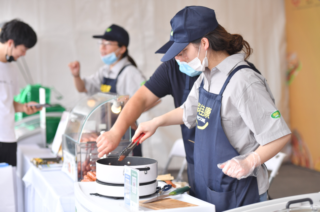 飞车性能秀释放科技魅力“现代嘉年华”2.0落地南京