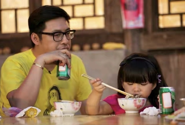 12岁王诗龄晒近照，小美女初长成好惊艳，透露今年要上初一了