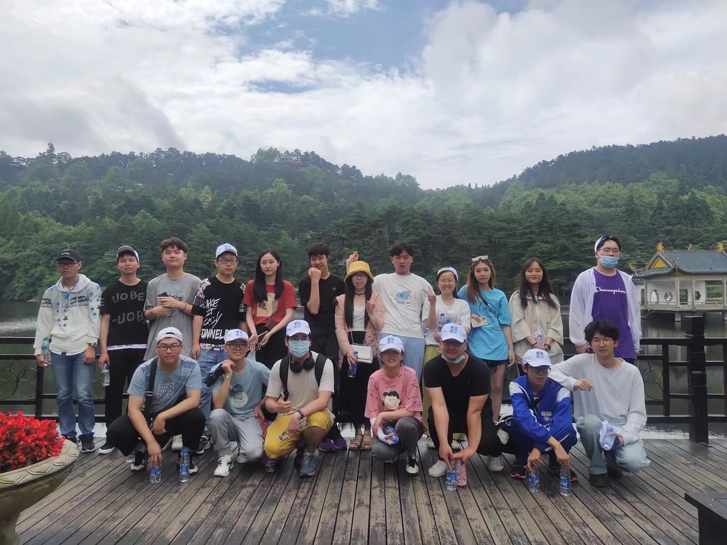 九江金安高級(jí)中學(xué)舉行2021屆高三畢業(yè)典禮(圖16) 九江金安高級(jí)中學(xué)舉行2021屆高三畢業(yè)典禮(圖16)