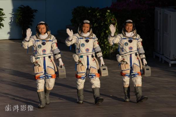 NASA�ֳ������й��ǡ����ͱ��˵ľ������֡���Ҫ�������׼����Ԥ���ʽ�