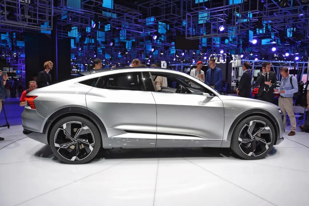 欧七到来之前，欧洲燃油车选择退场