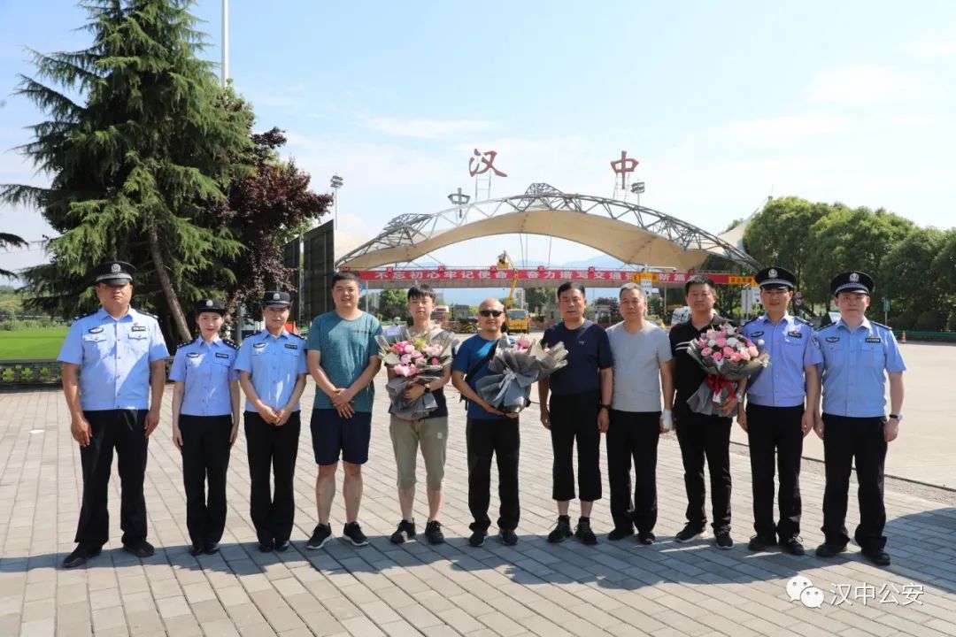 登录查看大图