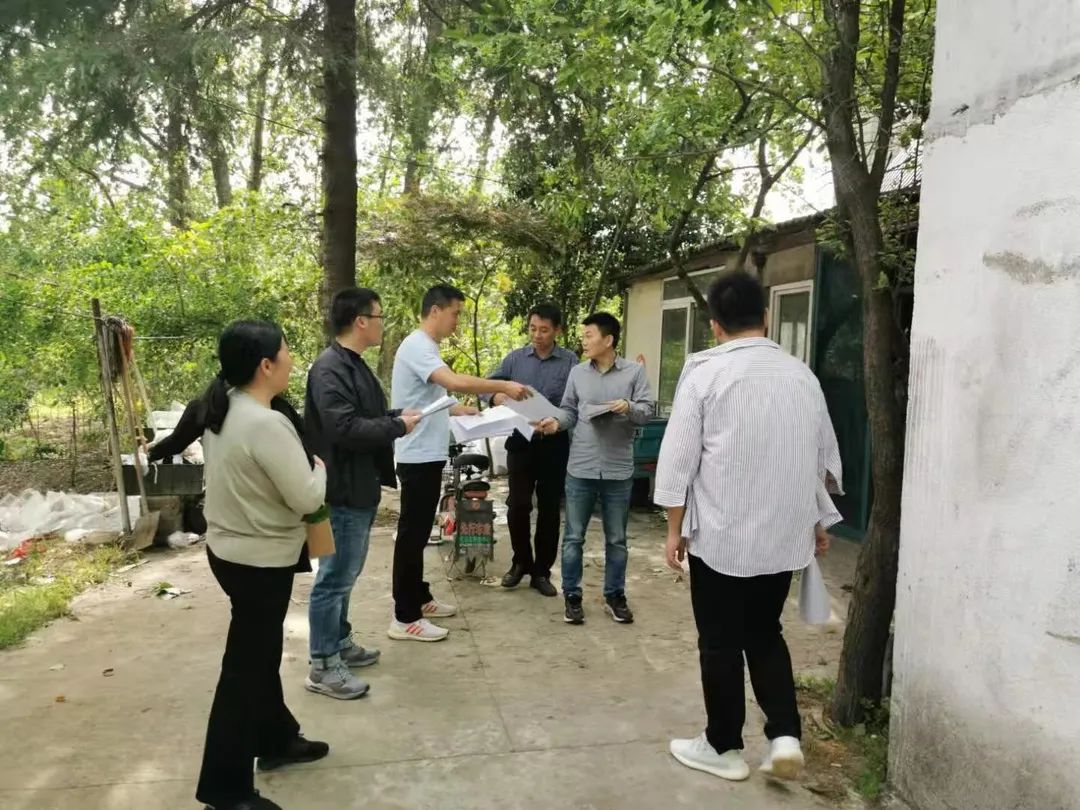 百姓齐心拆迁安置创伟业 群策群力建设家园展新貌