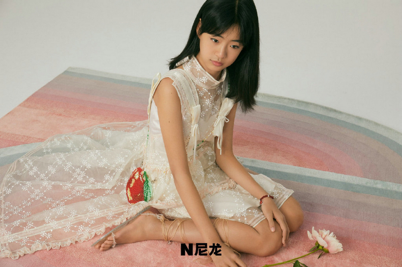 佟大为13岁女儿罕见拍大片 获赞迷你版王祖贤