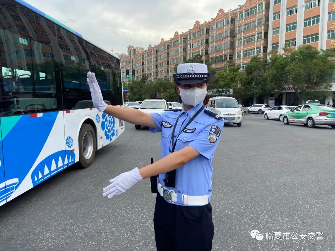 临夏市公安交警开启夏季整治最强攻势