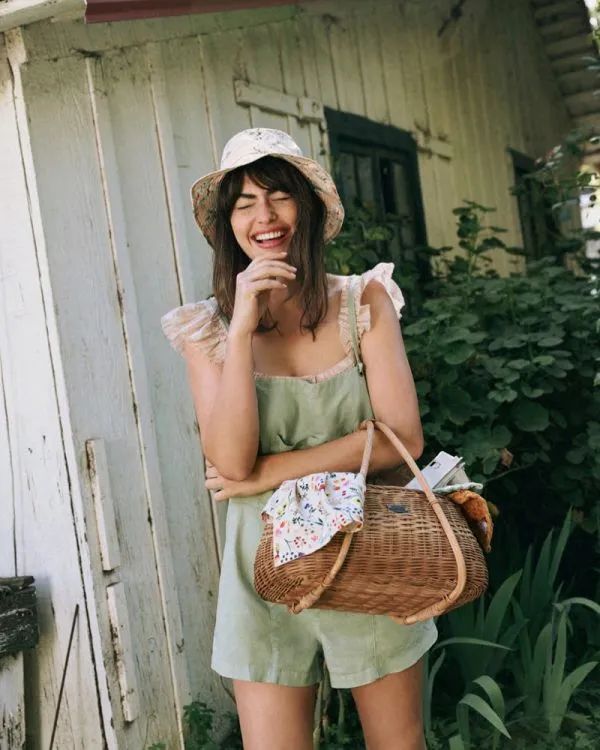 麻料的衣服真的都很土吗？
