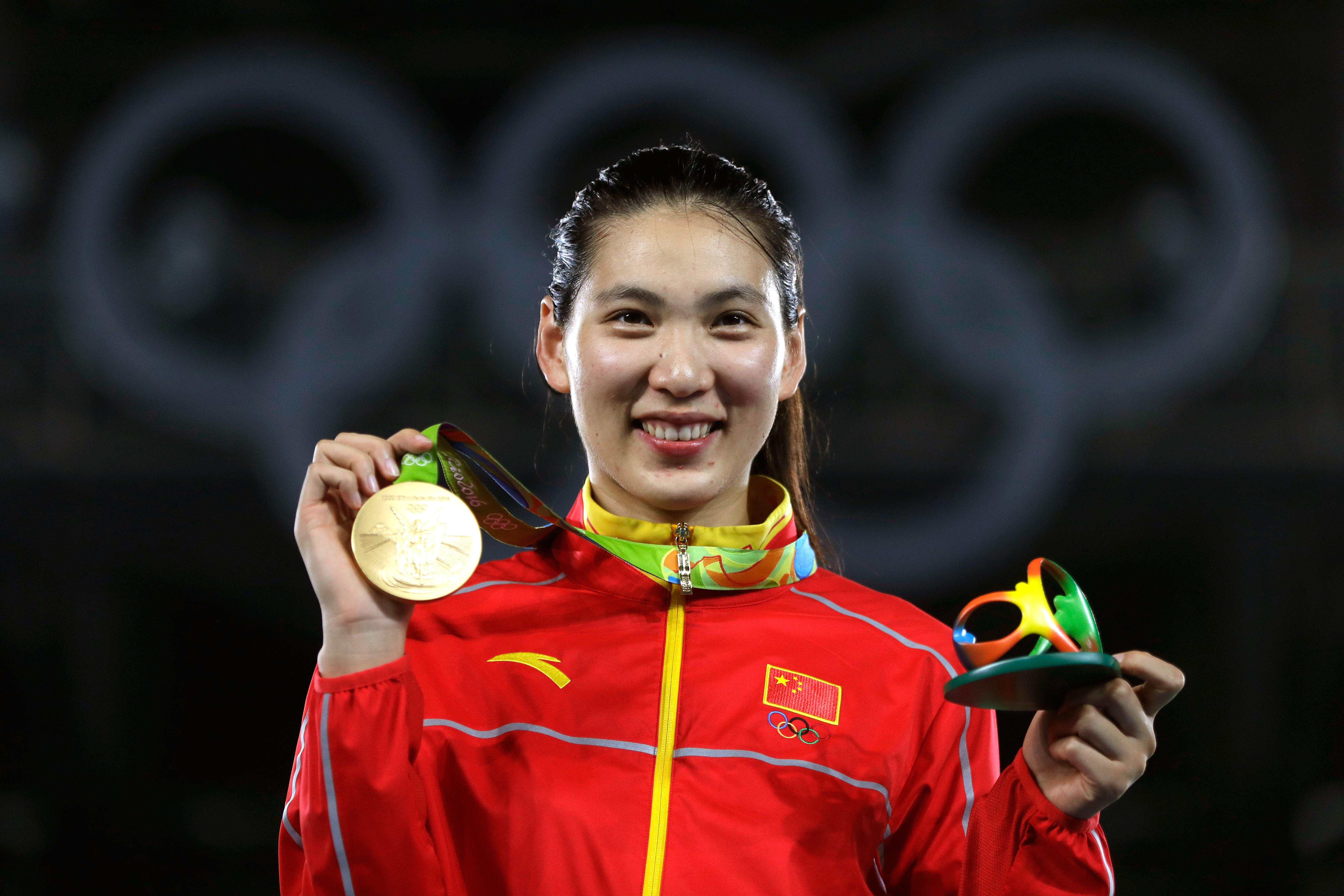 奥运头条｜伊藤美诚还想单打夺金，中国女排女足今日战强敌