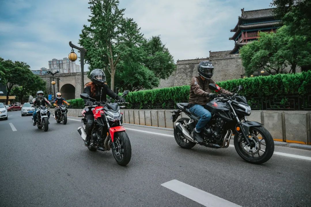 同级别综合性能大杀器本田cb400f西安试驾体验