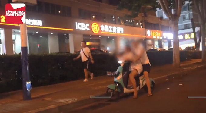 “我把男友押你这儿”交通违法后女子着急干饭，交警都愣了