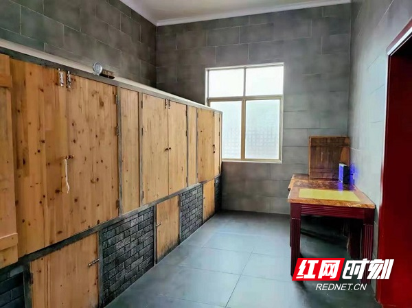 从“小散低”到“精特美”长沙小作坊大变身