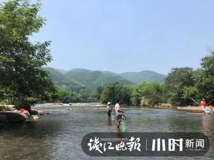 心碎！杭城14岁男孩被卷走溺亡，今天还有很多孩子在这玩！志愿者急了：怎么不听劝啊……