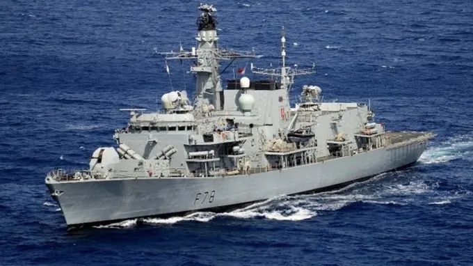 ����Ժʮ�ţ����й���Ǳͧ����Ӣ����ĸ�����������������⣿