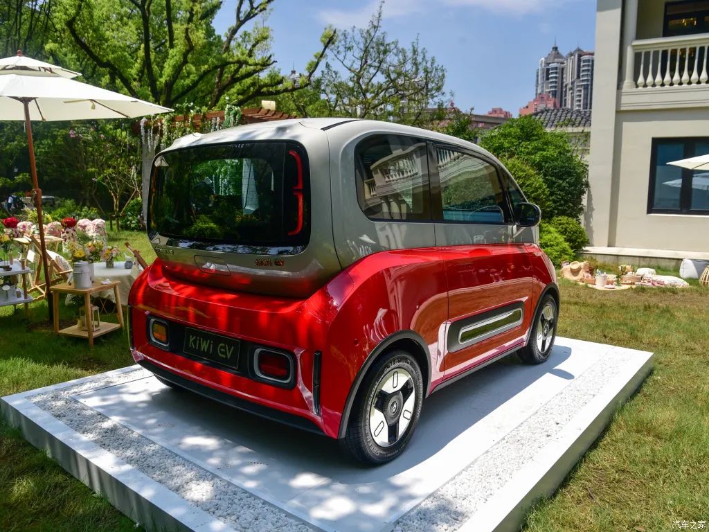 宝骏E300掉队了吗？