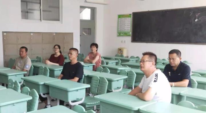 牟平育英藝術(shù)中學(xué)各學(xué)科教研組開展教研活動(dòng)(圖10) 牟平育英藝術(shù)中學(xué)各學(xué)科教研組開展教研活動(dòng)(圖10)