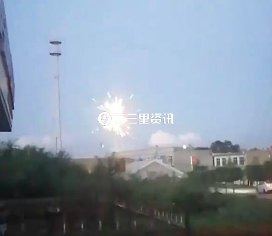 今日鞭炮声响彻整夜，各地里友播报一起去看看