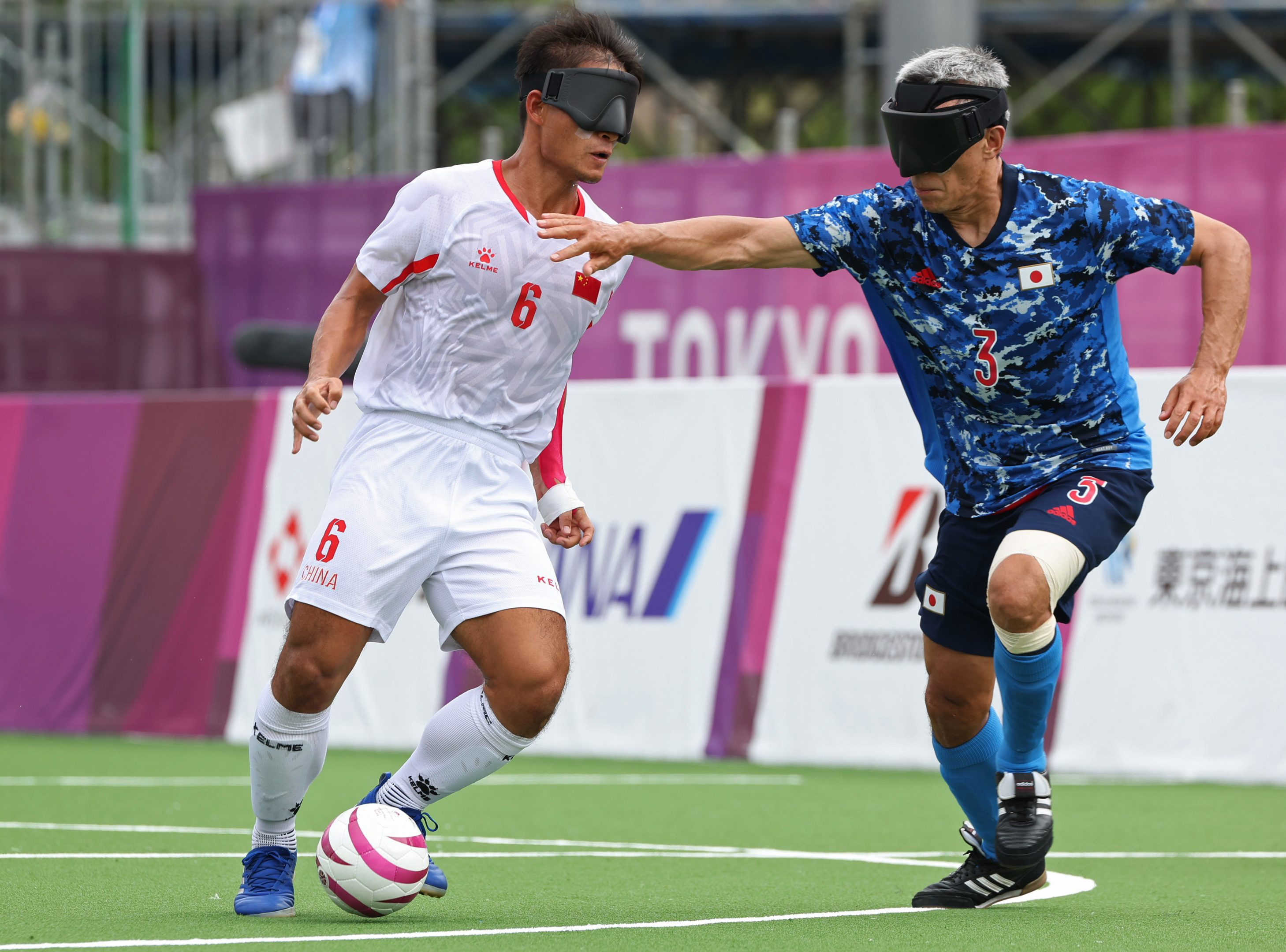 东京残奥会：中国盲人男足2-0战胜日本，晋级半决赛